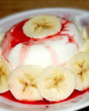 Десерт Клубника под снегом