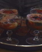 Фруктовое желе с шампанским