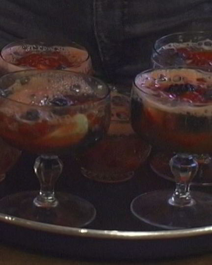 Рецепт фруктового желе с шампанским