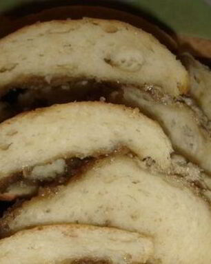 Рулет с халвой