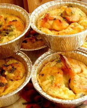 Клафути с креветками и сладкой кукурузой