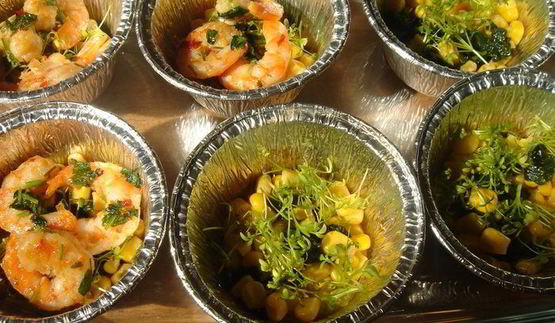 клафути с креветками и сладкой кукурузой