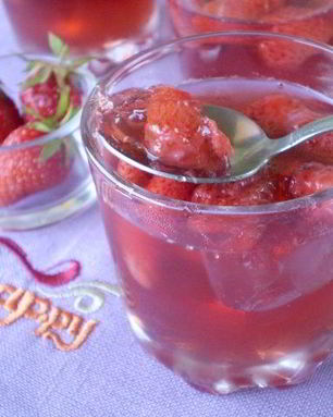 Клубничное желе