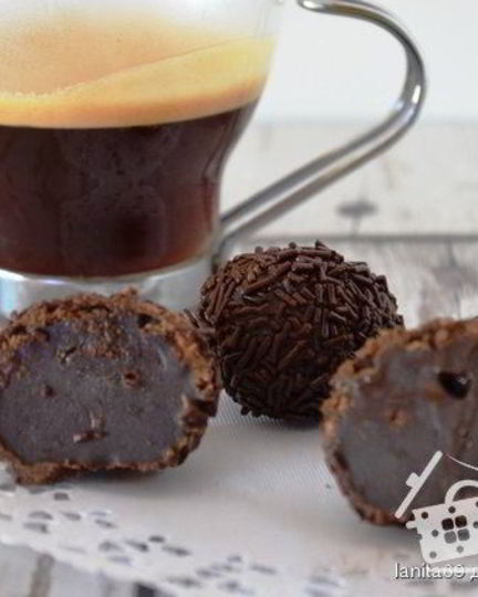 Рецепт бразильских конфет brigadeiro