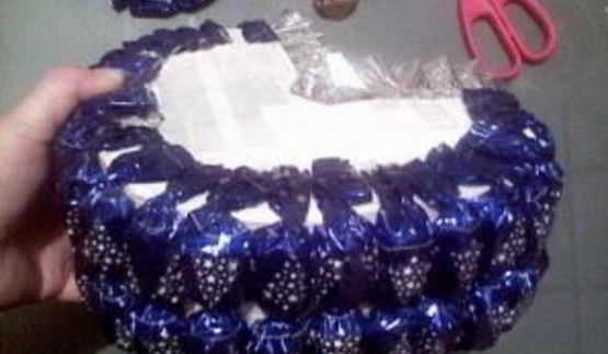 коляска из конфет