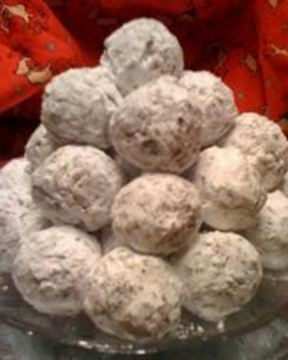 Конфеты из фиников, кокоса и воздушного риса