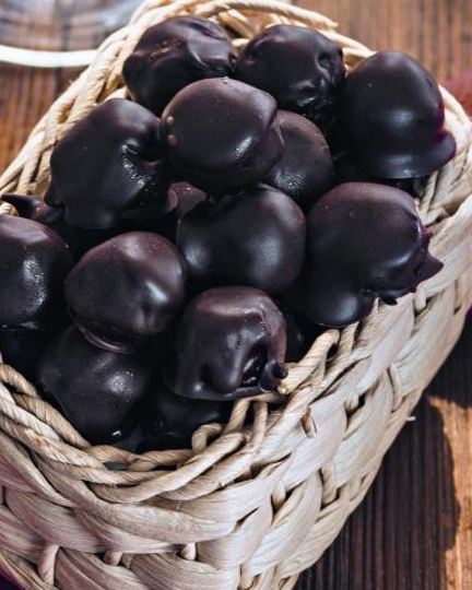 Рецепт конфет шоколадная вишня в коньяке