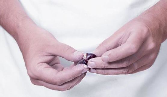 конфеты шоколадная вишня в коньяке