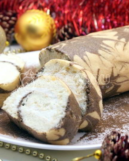 Рецепт бисквитного рулета с кремом новогодний салют