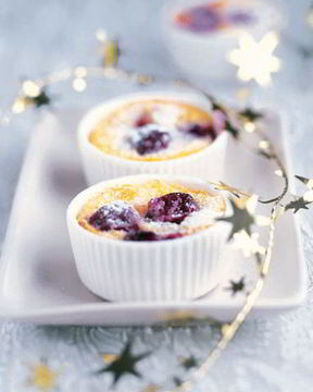 Миндальный крем с вишней