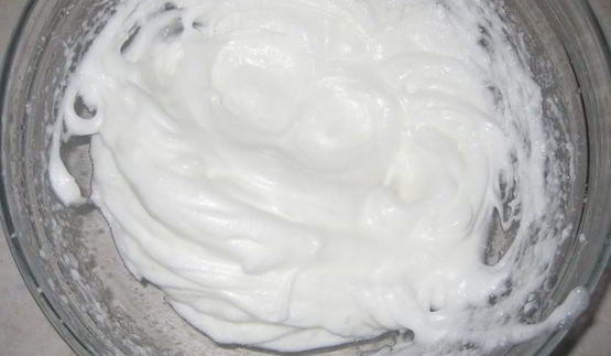 морковные рулетики с творожным кремом