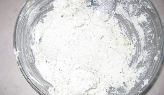 морковные рулетики с творожным кремом