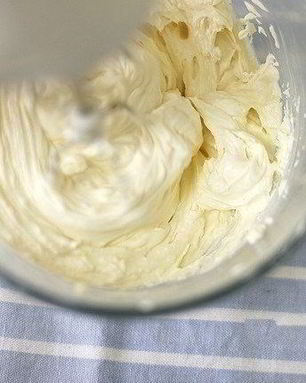 Простой творожный густой крем