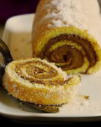 Рулет с кремом два шоколада