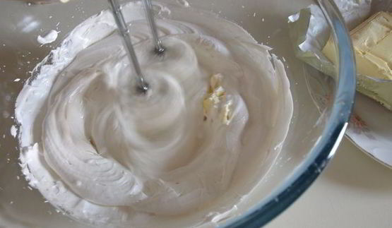 швейцарский меренговый крем