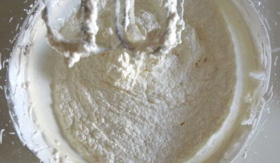 швейцарский меренговый крем