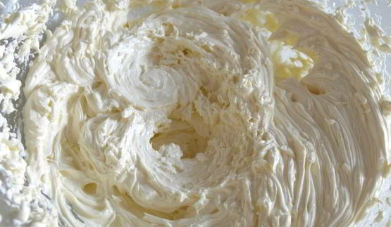 швейцарский меренговый крем