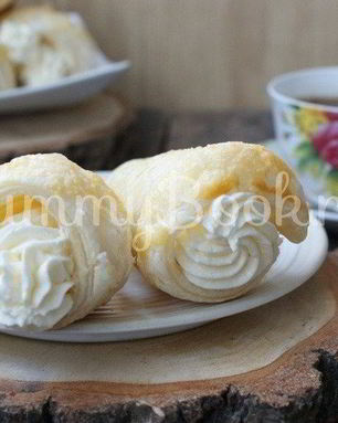 Слоеные трубочки с кремом