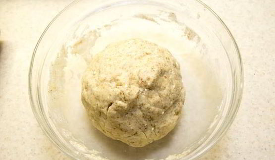 улитки из творожного теста с творожным кремом и яблоками