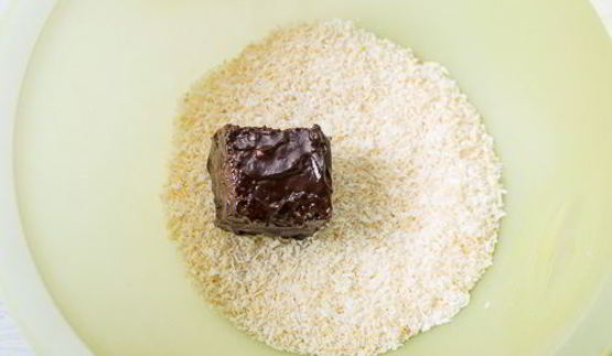 лемингтон — австралийский бисквитный десерт