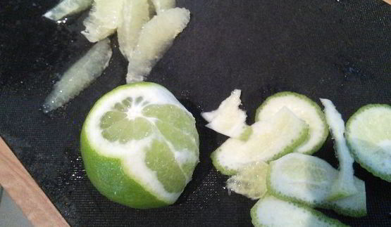 мармелад из ревеня и клубники с мятой