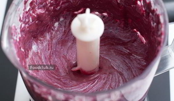 черничное мороженое