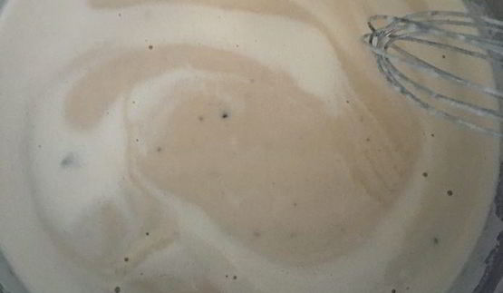 карамельное мороженое с карамельными орешками