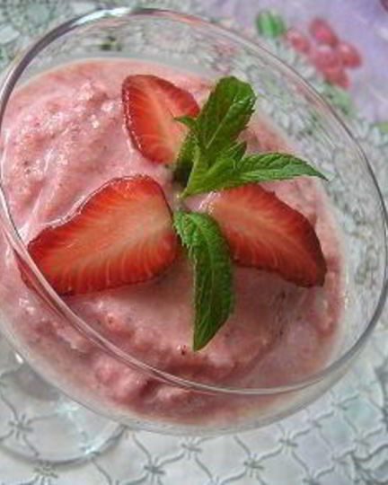 Рецепт клубничного мороженого
