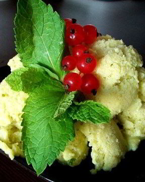 Мороженое из авокадо и лаймов