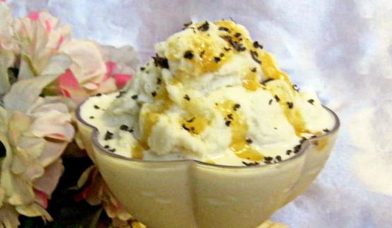 мороженое из зеленого чая с мятой и корицей