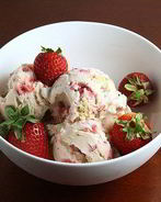 Мороженое Клубничный чизкейк