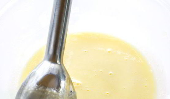 мороженое с черной смородиной