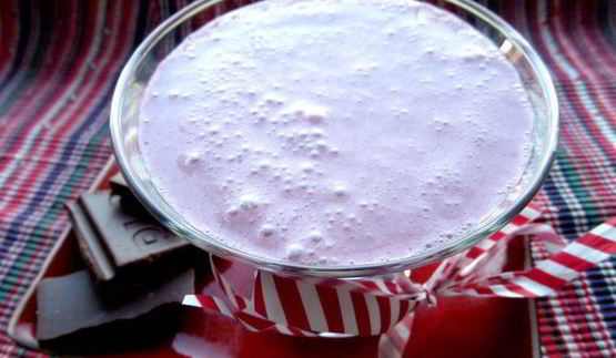 прохладный коктейль из мороженого с черникой