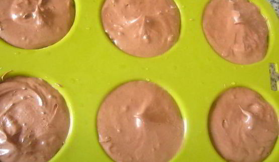 шоколадно-ягодное мороженое