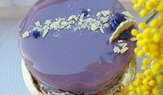 фиалковый торт-мусс с черникой весна в тулузе