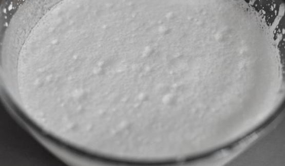 клубничный мусс с кинзой