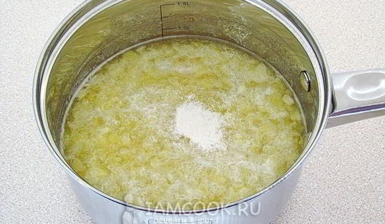 мусс из консервированных ананасов