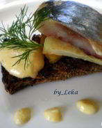 Сельдь с картофелем и муссом из хрена