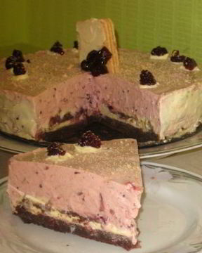 Торт-мусс Черничный блюз без муки