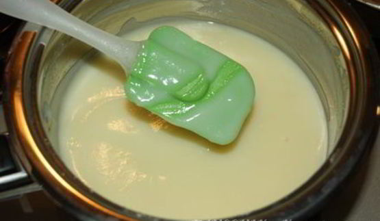 торт-мусс клубника на сливках без выпечки