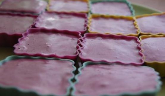 воздушный мусс из черной смородины