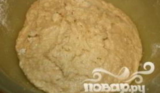 кулич с орехами