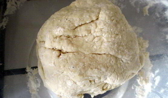 паасброд — нидерландский пасхальный хлеб