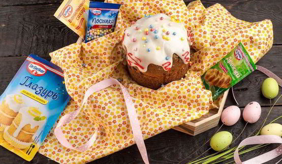 пасхальный кулич с лимонной глазурью