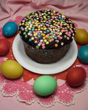 Ванильный кулич с сухофруктами