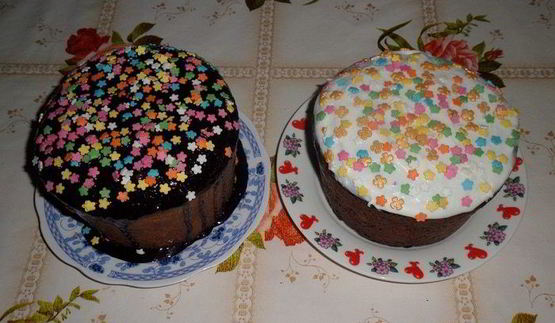 ванильный кулич с сухофруктами