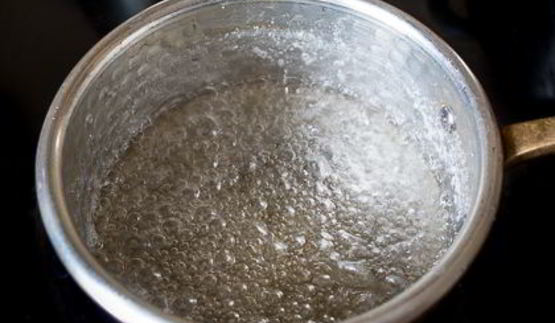 шоколадные макарон с ромовым ганашем