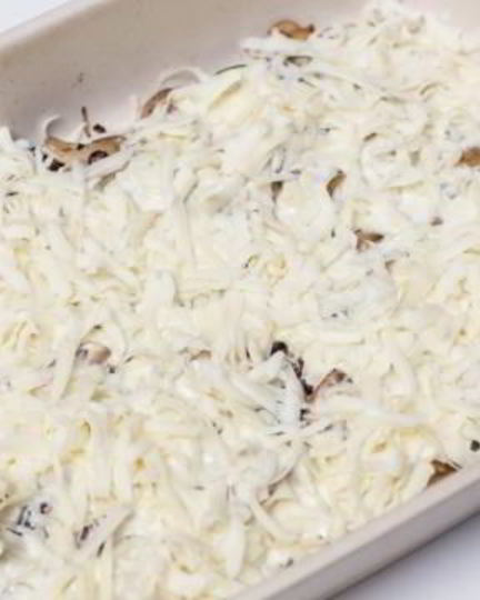 Рецепт суфле из кабачков под грибным соусом