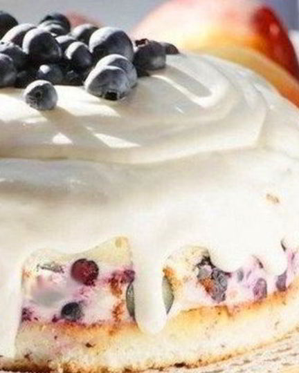 Рецепт торта-суфле творожного с ягодами