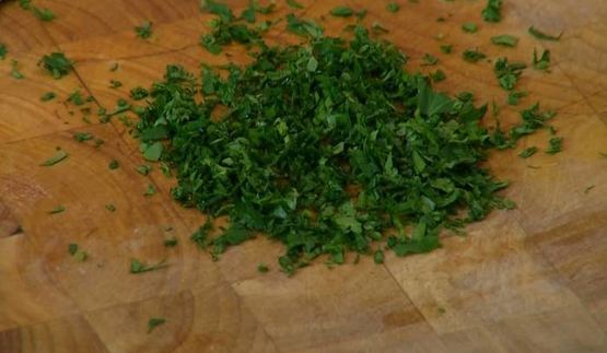 творог с зеленью и чесноком